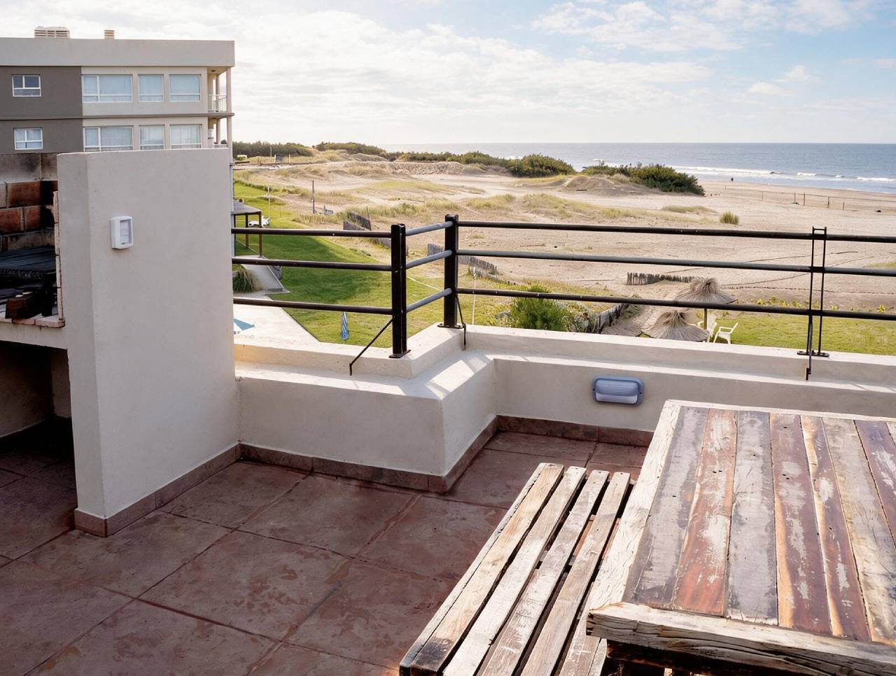 Dúplex 3 ambientes con vista al mar